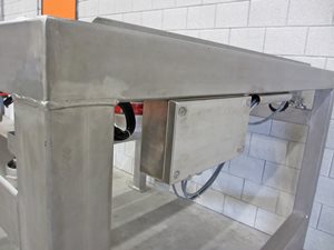IBC container discharge station - weighing