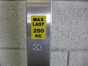 Platform - height adjustable