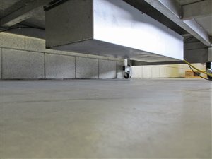 Platform - height adjustable