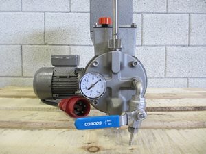 Bran+Luebbe (Novados) N-P 41 metering pump