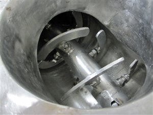 AZO cyclone screener
