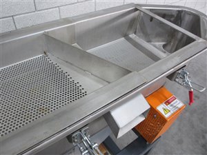 Vibrating screen - 2 decks - 3 fractions - with air flow
