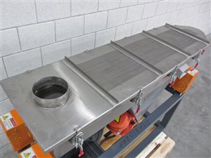 Vibrating screen - 2 decks - 3 fractions - with air flow