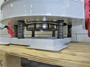 GKM KTS-V2 600 vibrating control screener