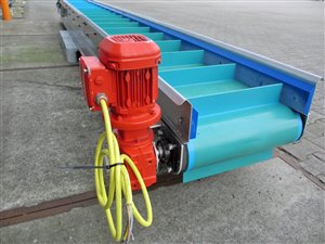 Belt conveyor s/s with cleats 420 x 6000 mm