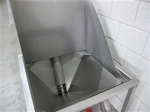 Van Beek KR 100 mobile elevator screw with hopper