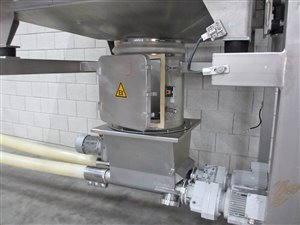 Big bag unloading station with 2 flexible discharge screws