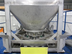 Ucon BPK 2 IBC dosing station for filling Bag-in-Box packaging