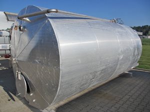 10,000 litre stainless steel tank - heat tracing - insulation