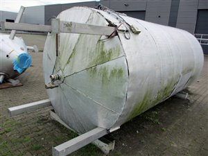 10.000 litre stainless steel tank - insulation