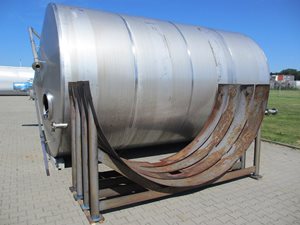 30000 Litre tank (20000 + 10000) horizontal