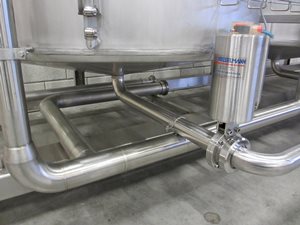 3x 400 litre tank on skid – SS AISI 304