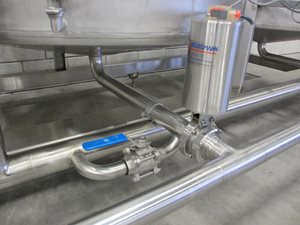 3x 400 litre tank on skid – SS AISI 304