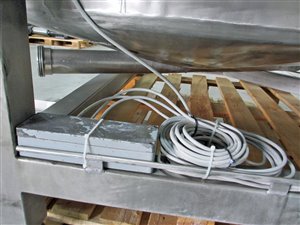 2000 liter stainless steel tank with load cells