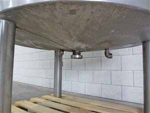 Mixing tank with scraped gate agitator - heat exchanger - insulation - 1000 litres