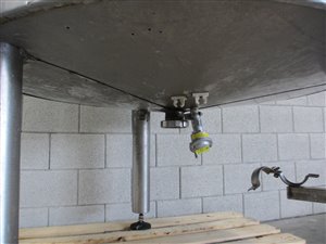 Mixing tank with high shear mixer - heat exchanger - insulation - 1000 litres