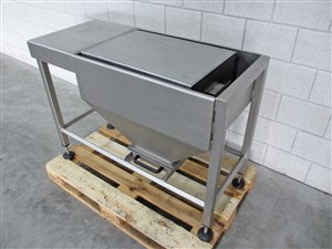 stainless steel table with built-in weighing platform